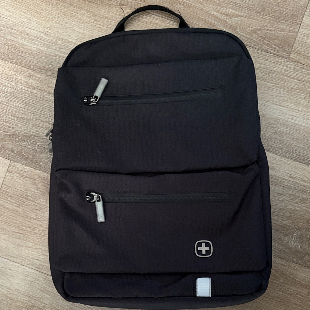 WENGER Black Backpack with Logo rfid